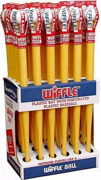 32" Wiffle Ball Bat With Baseball