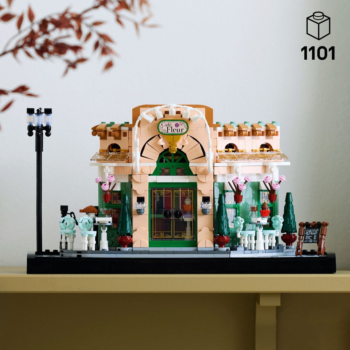 LEGO Icons: French Café
