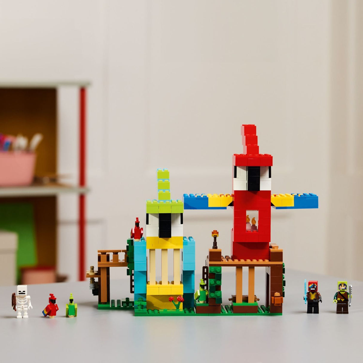 LEGO Minecraft: The Parrot Houses