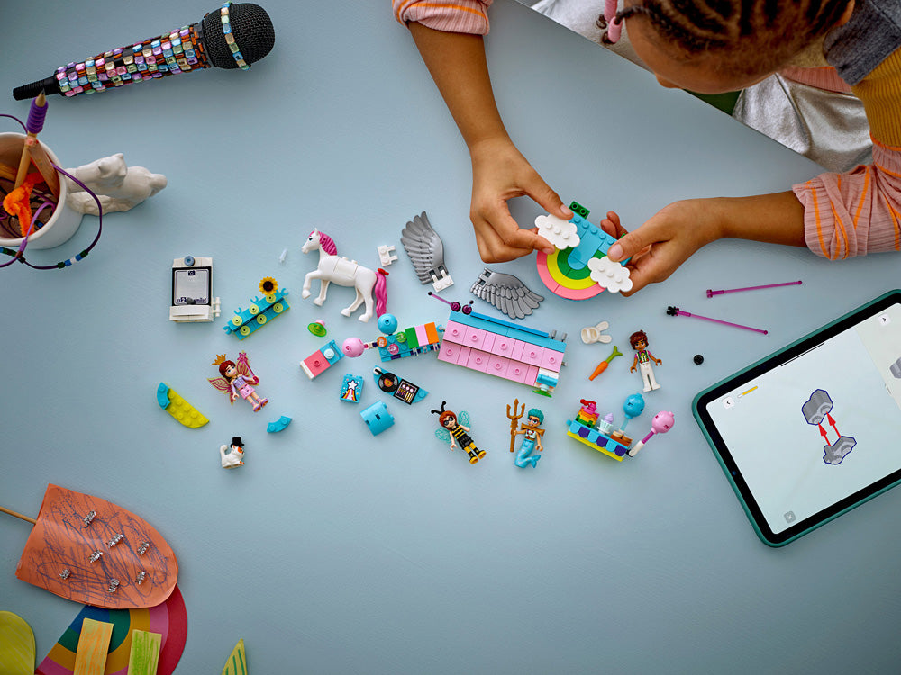 LEGO FRIENDS Costume Party