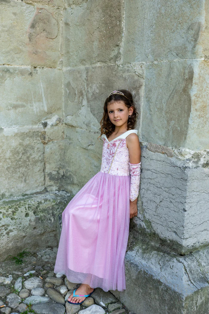 Velvety Soft Sleeping Sweetheart Dress size 5-6