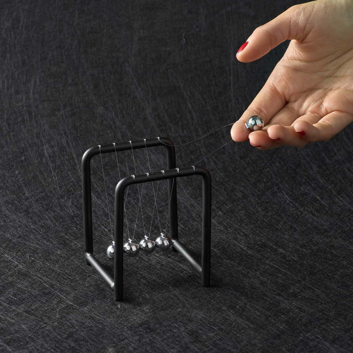 Newtons Cradle (9cm)