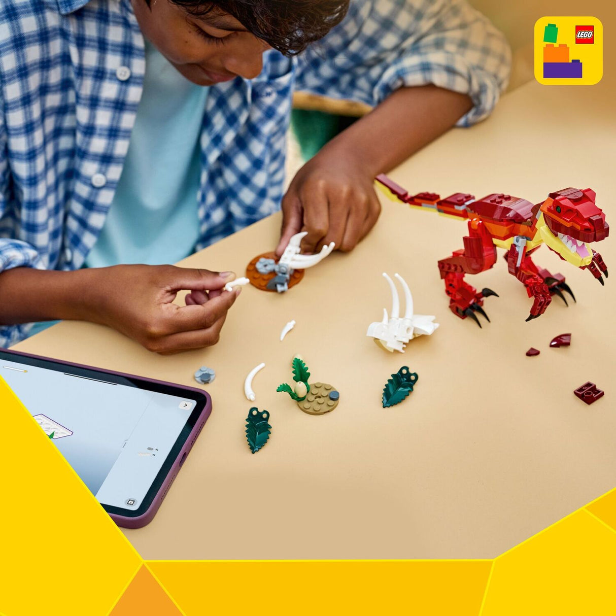 LEGO Creator: Fierce Dinosaur