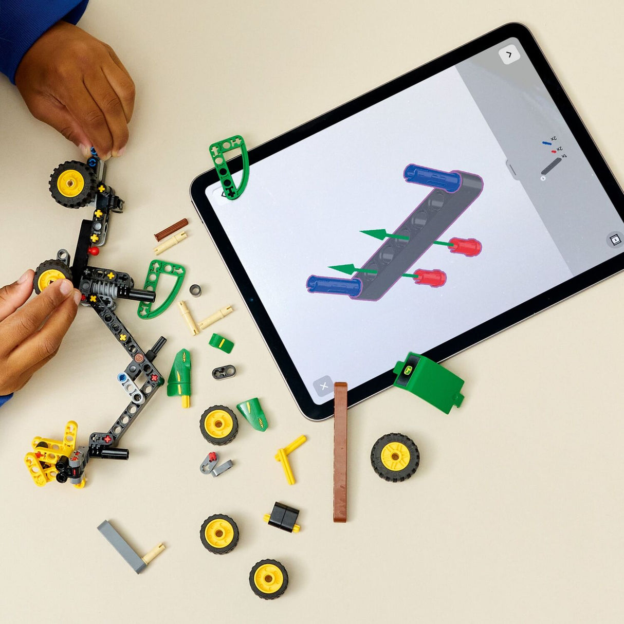 LEGO Technic: John Deere 1470H Wheeled Harvester