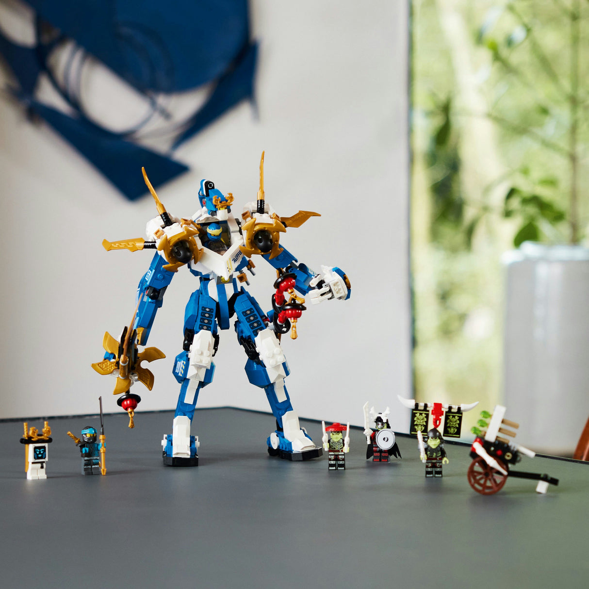 LEGO® NINJAGO: Jay’s Titan Mech