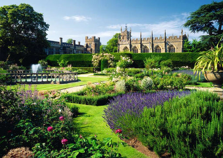 Jigsaw Puzzle Queen's Garden, Sudeley Castle, England - 1000 Pieces Puzzle