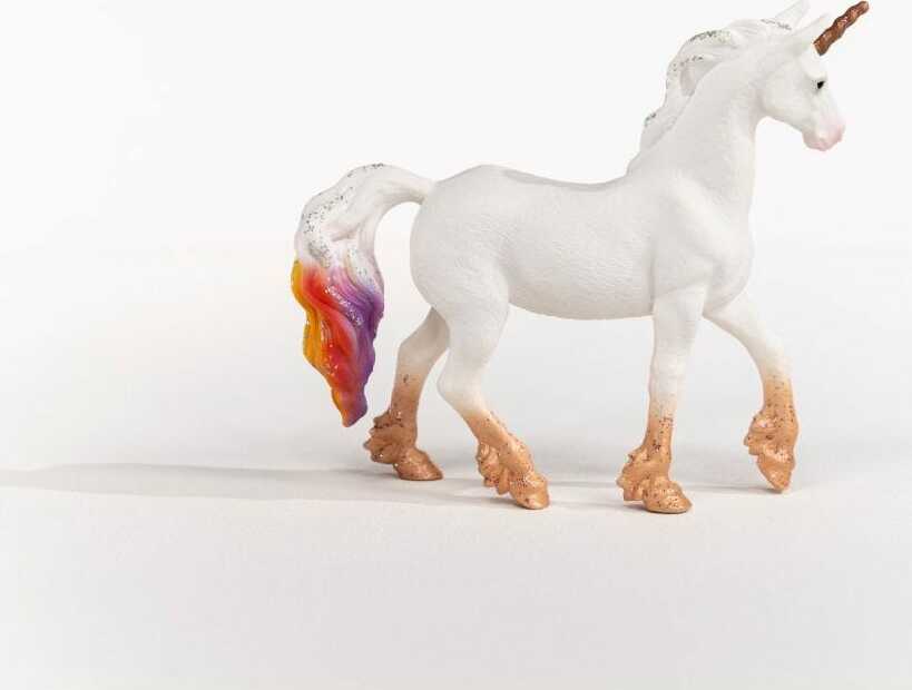 BAYALA Rainbow Love Unicorn Mare – Dancing Bear Toys