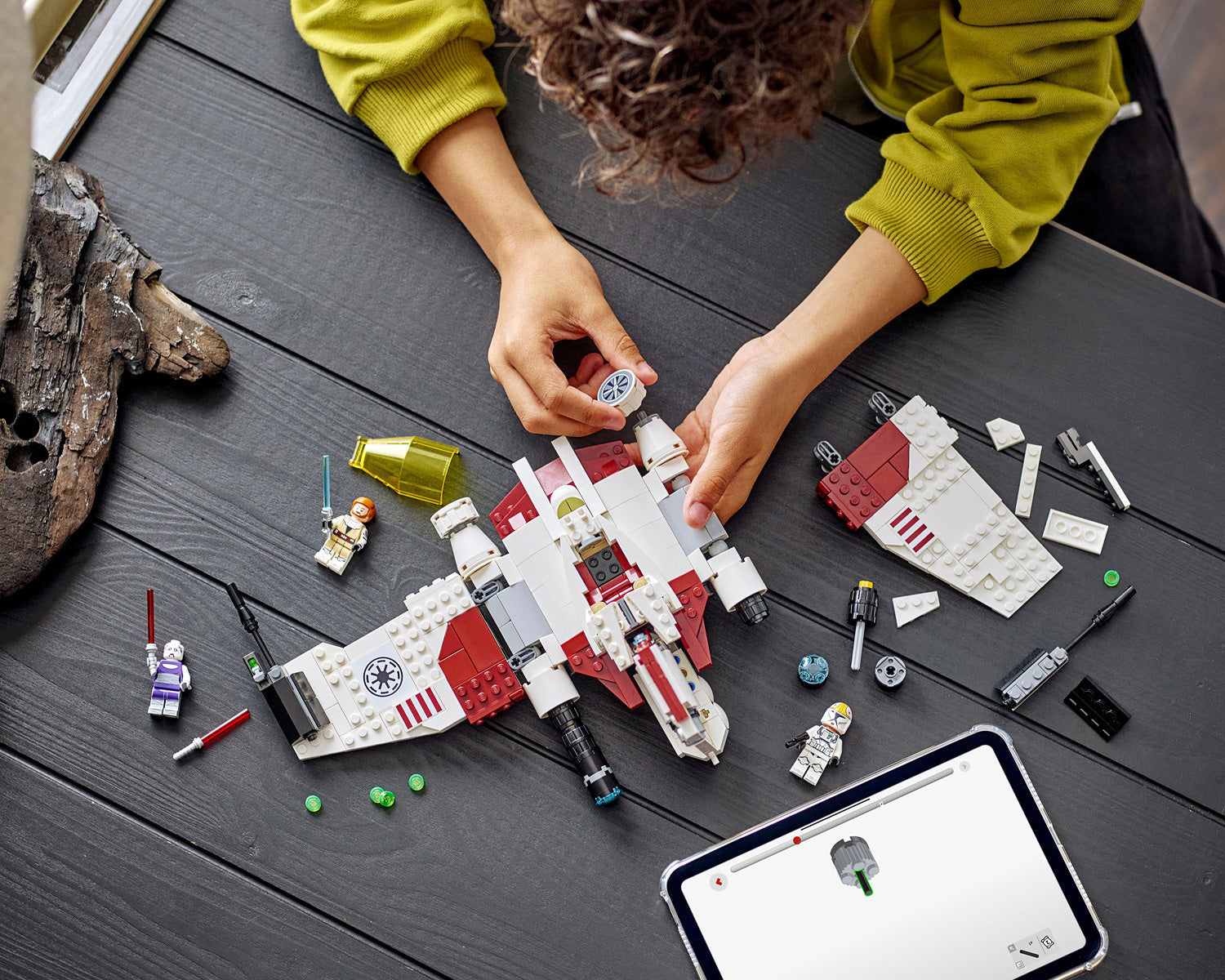 LEGO STAR WARS V-19 Torrent Starfighter – Dancing Bear Toys